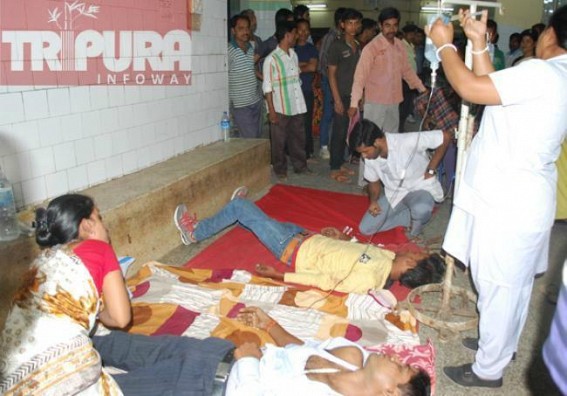 Manik’s Golden Era : State Government clamours the slogans of development, hundreds of patients had to lay down on the floor to get treatment; Health Minister talks to TIWN Manik’s Golden Era : State Government clamours the slogans of development, hundreds of patients had to lay down on the floor to get treatment; Health Minister talks to TIWN